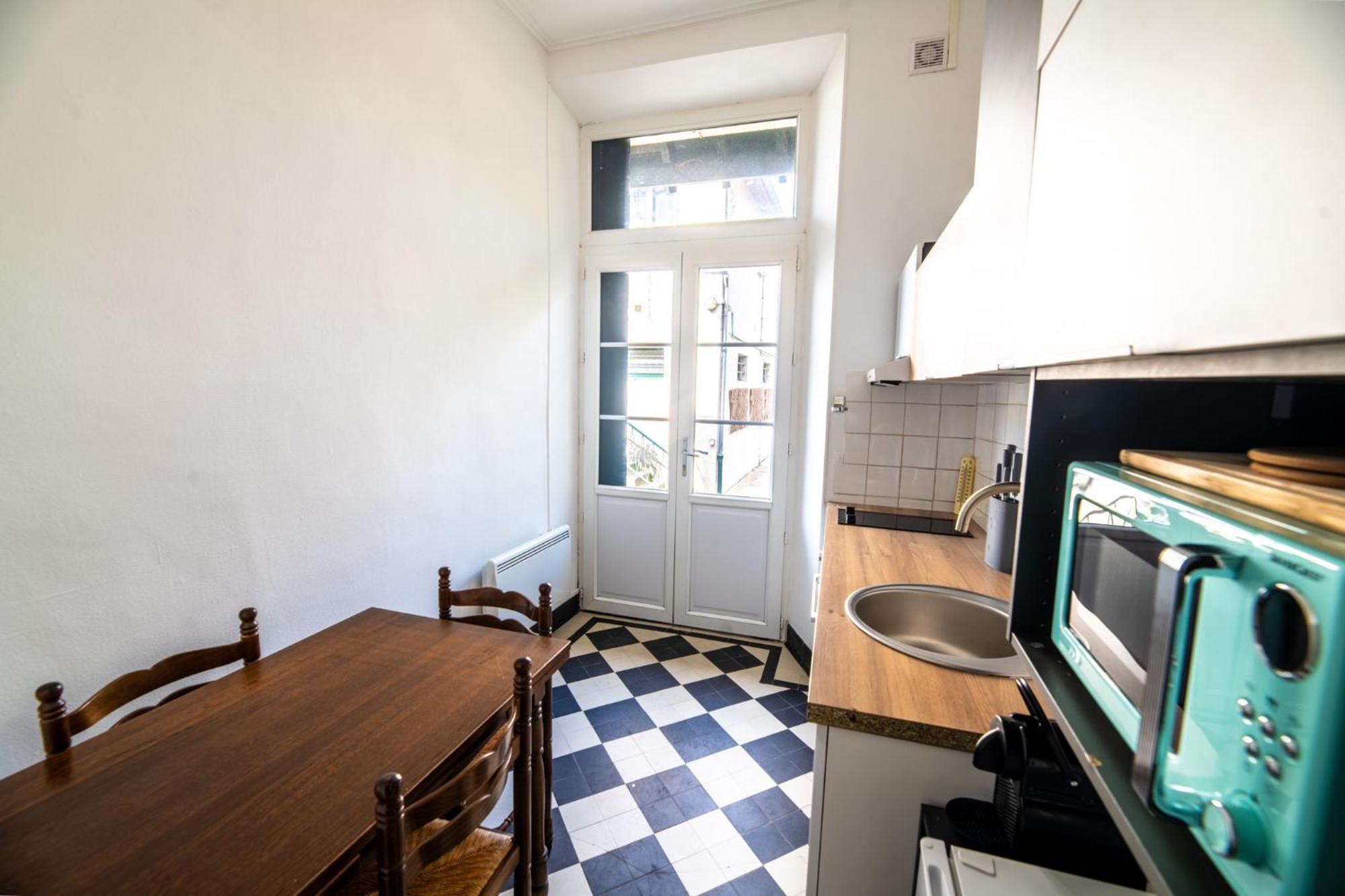 Apartamento Hypercenter Flat, Secure Private Parking Fontainebleau Exterior foto